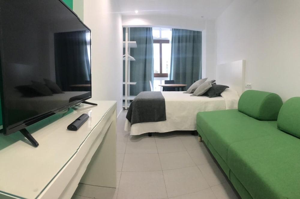 Hotel Nest Style Santiago 3*